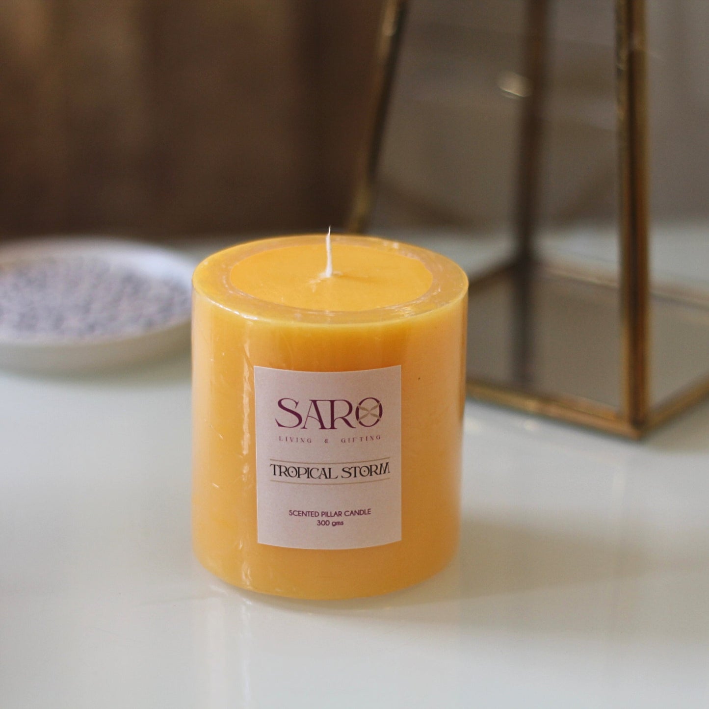 Tempesta tropicale Pillar Candle - Giallo